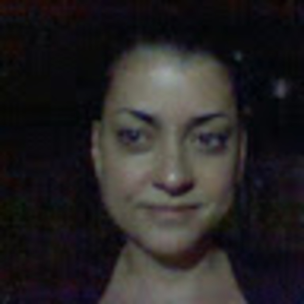 Meet your Posher, Ahyecha